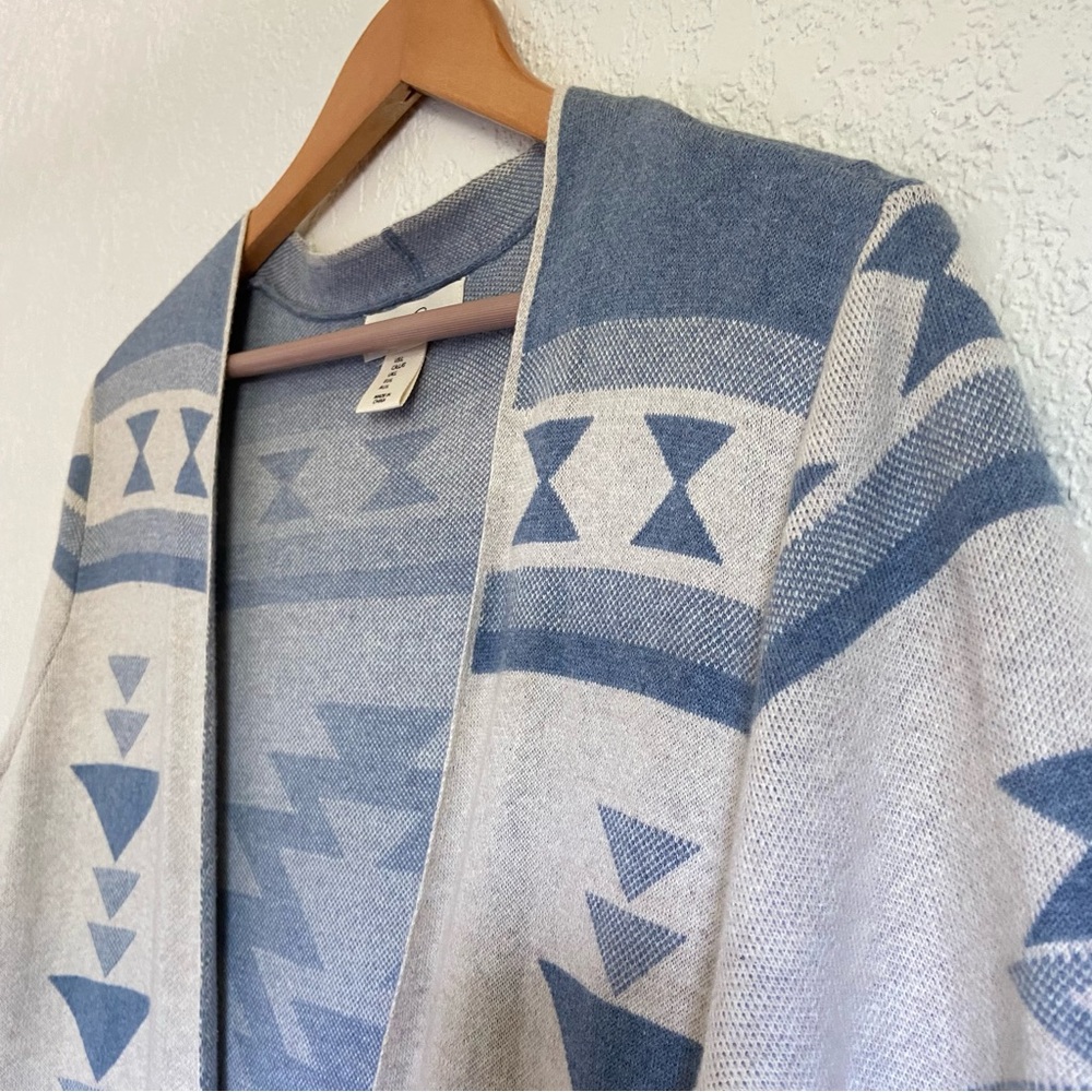 Jessica Simpson Blue Aztec Geometric Longline Duster Cardigan - Picture 8 of 14